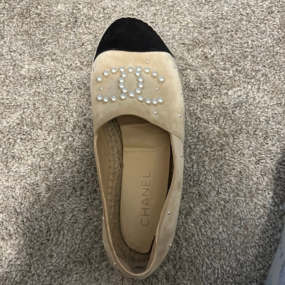 Chanel flats size 41